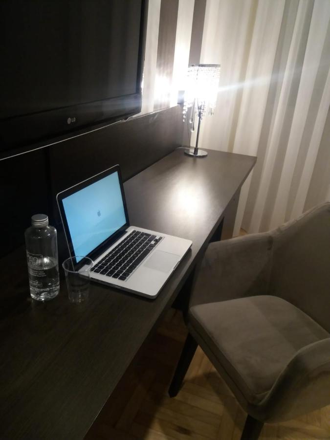 Best Western Plus Royal Superga Hotel Cuneo Esterno foto