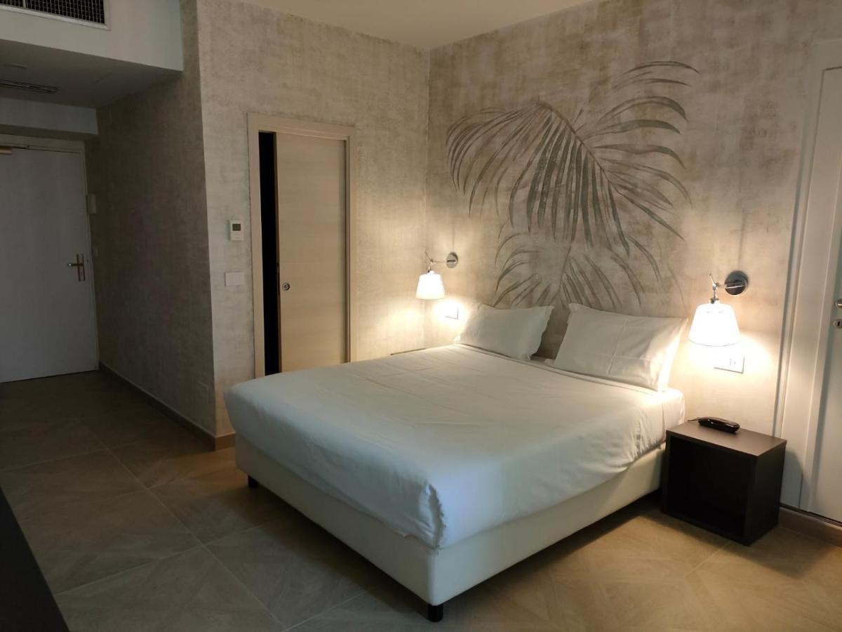 Best Western Plus Royal Superga Hotel Cuneo Esterno foto