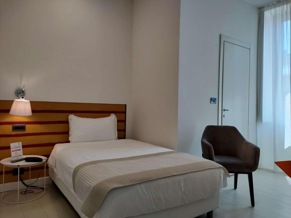 Best Western Plus Royal Superga Hotel Cuneo Esterno foto