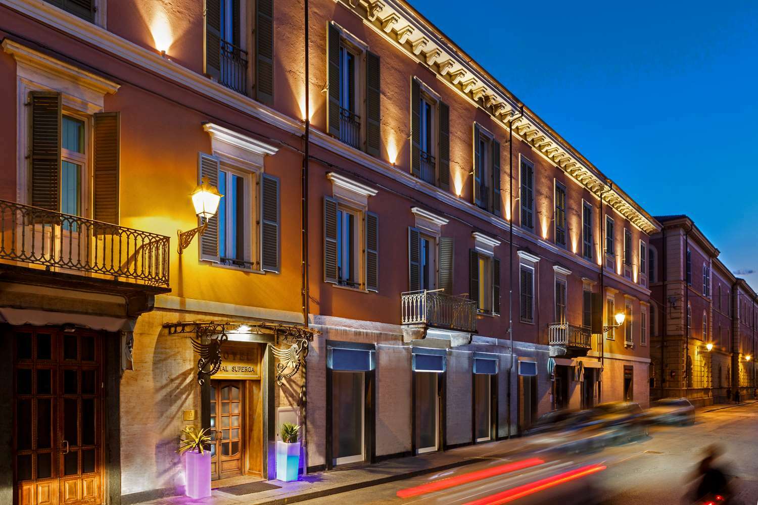 Best Western Plus Royal Superga Hotel Cuneo Esterno foto
